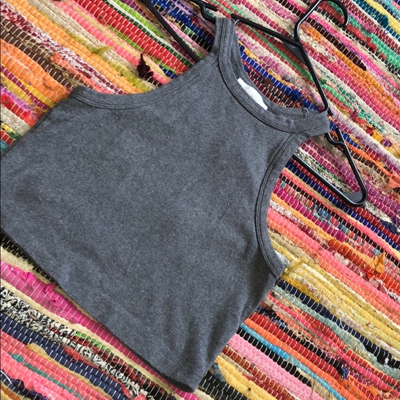 Crop top - Picture 3 of 4